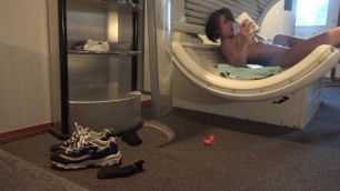 Voyeur Tanning Bed