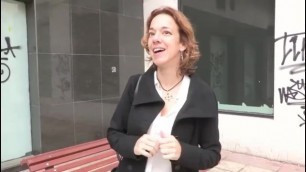 Mi Vecina Roxe Se Está Divorciando y me Acosa