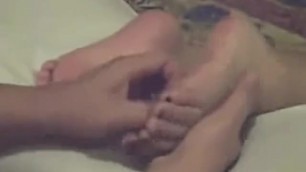 Amateur American Housewife Feet Tickling to Orgasm