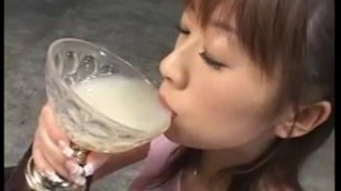 DRINKERS SEMEN Momo Iizawa