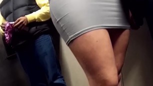 Hidden Cam Hot Blonde MILF Sitted in Tight Miniskirt Upskirt! Shame on Her!